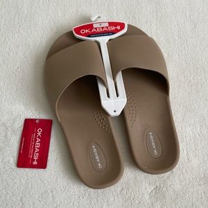 OKABASHI Women's Cruise Slide Sandal w/Arch Support. Waterproof size 8 Tan